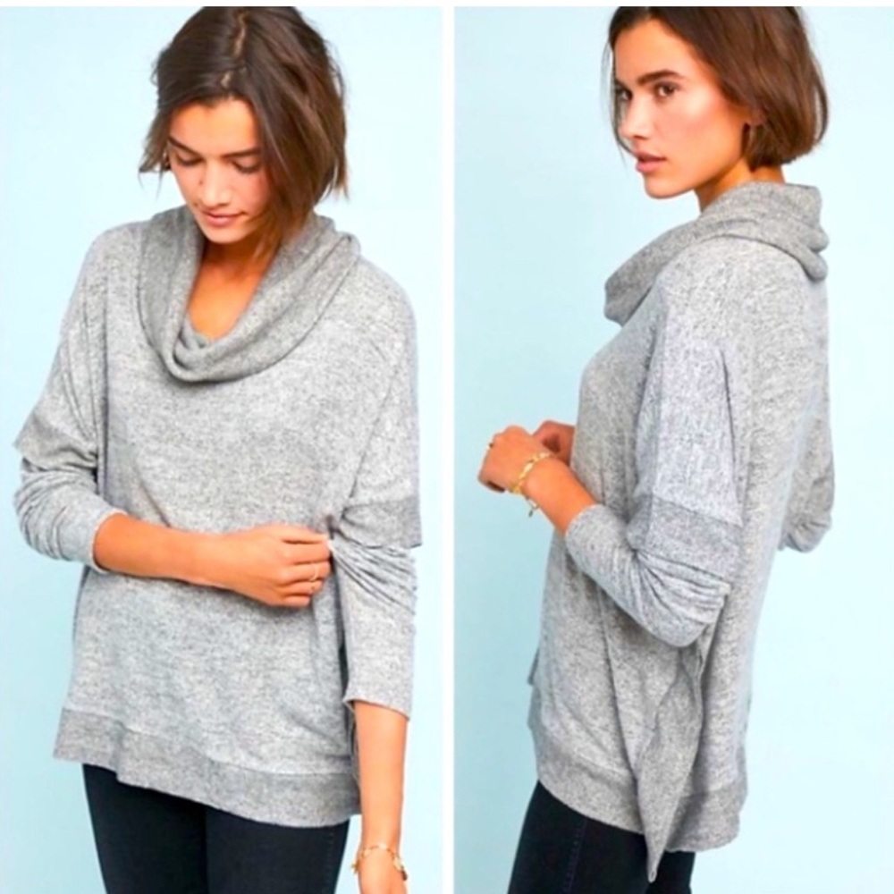 Anthropologie Postmark Lassen Stamp Gray Cowl Sweater